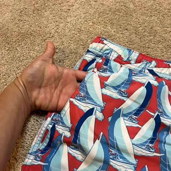 Men’s Vineyard Vines Swimming Trunks Size Large - Picture 8 of 10